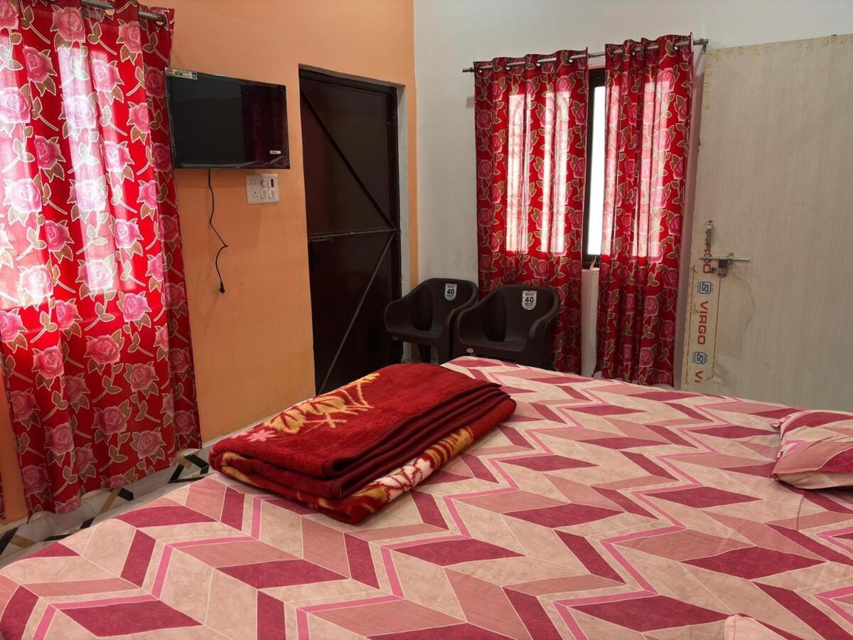 Vibhav Nivas Apartment Varanasi